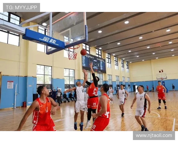 篮球点燃青春激情展现团队精神追逐梦想见证拼搏与荣耀时刻精彩瞬间 篮球点燃青春激情展现团队精神追逐梦想见证拼搏与荣耀时刻精彩瞬间