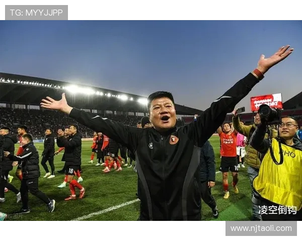 李金羽:从足球场到职场的跨越与成就分析