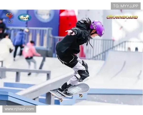 杭州滑板队在极限运动世界杯中的灵活性表现引发热议与期待