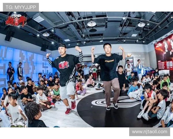 街舞梦想之路：杭州街舞队的拼搏与成长全记录