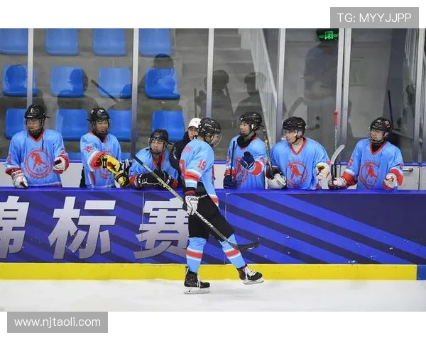 重庆乒乓球队逆袭之旅揭秘世界锦标赛背后的奋斗与荣耀