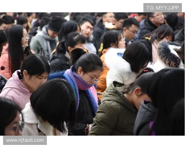 重庆篮球队心理素质揭秘:如何在赛场上逆风翻盘与自我超越 重庆篮球队心理素质揭秘:如何在赛场上逆风翻盘与自我超越