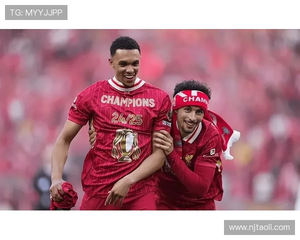 特伦特亚历山大阿诺德如何成为利物浦进攻防守双核心