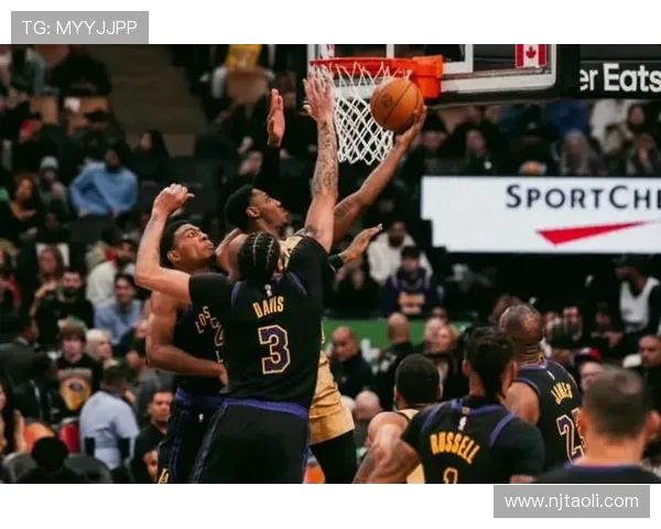 2007年湖人与猛龙的精彩对决回顾与赛季亮点分析