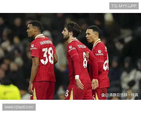 2020年英超经典对决回顾利物浦与切尔西的巅峰对抗分析