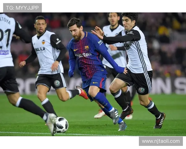 巴萨与巴伦西亚精彩对决重播回顾球迷不容错过的经典时刻